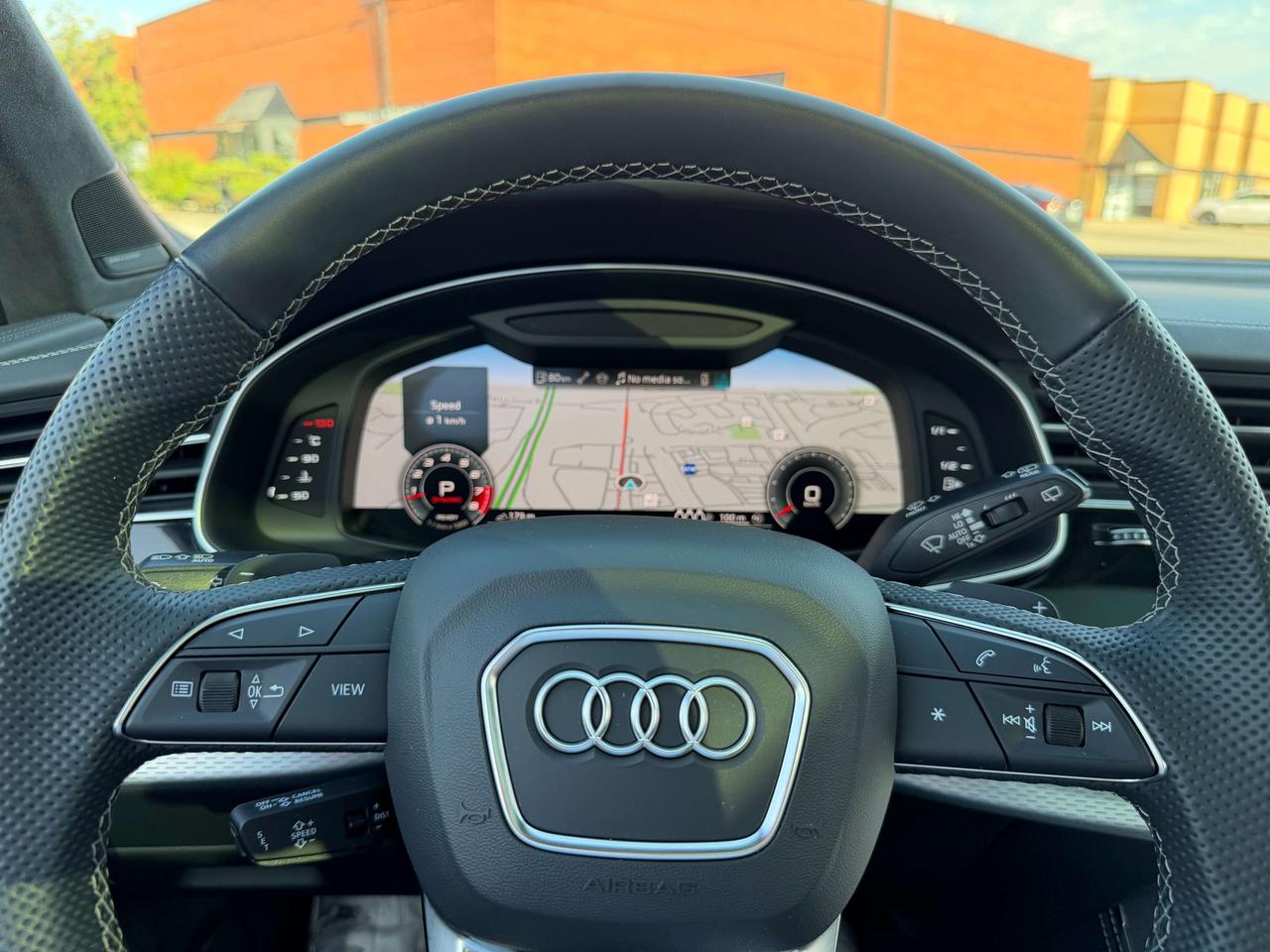 2025 Audi SQ7 MASSAGE SEAT, B&O SOUND, 360 CAMERA,CLEAN CARFAX Photo