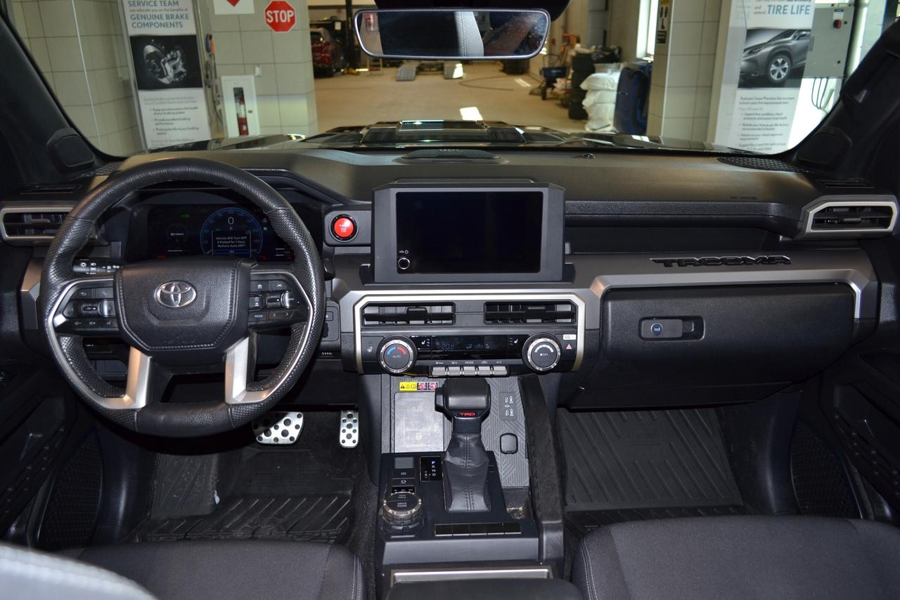 2024 Toyota Tacoma  Photo2
