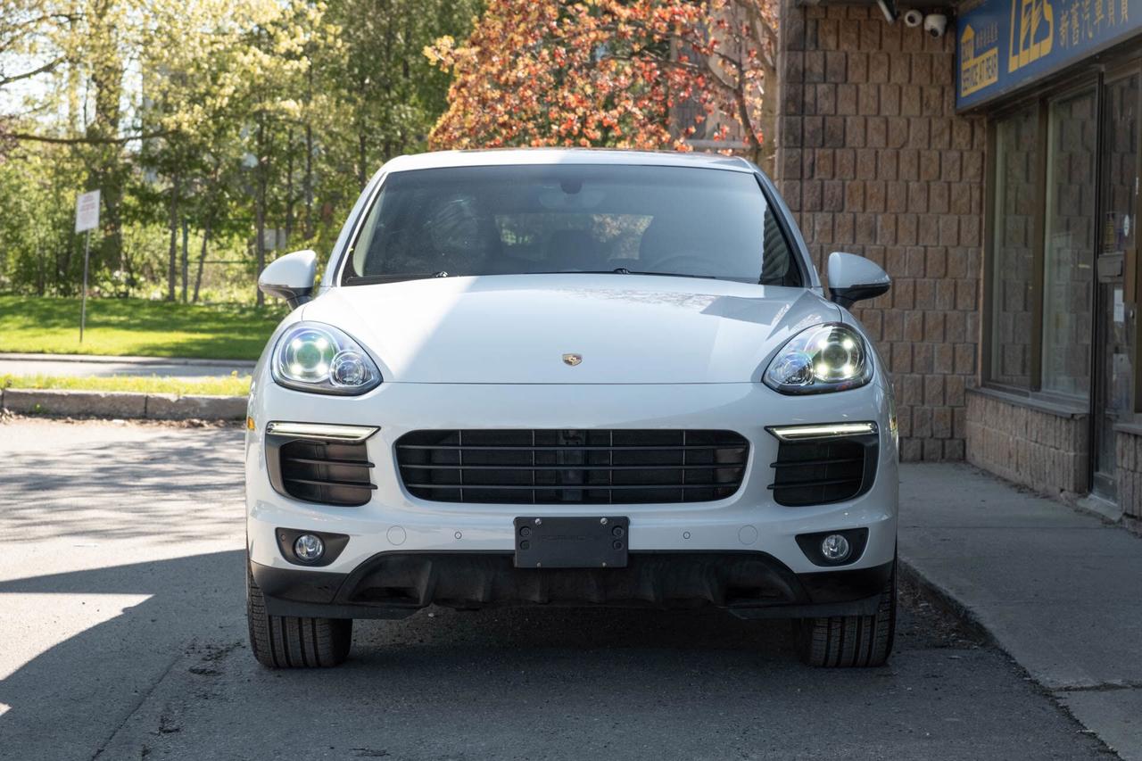 2017 Porsche Cayenne Base Photo