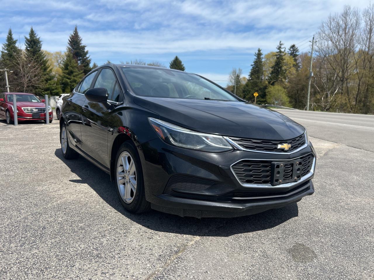 2017 Chevrolet Cruze LT, Bluetooth, Back Up Cam Photo