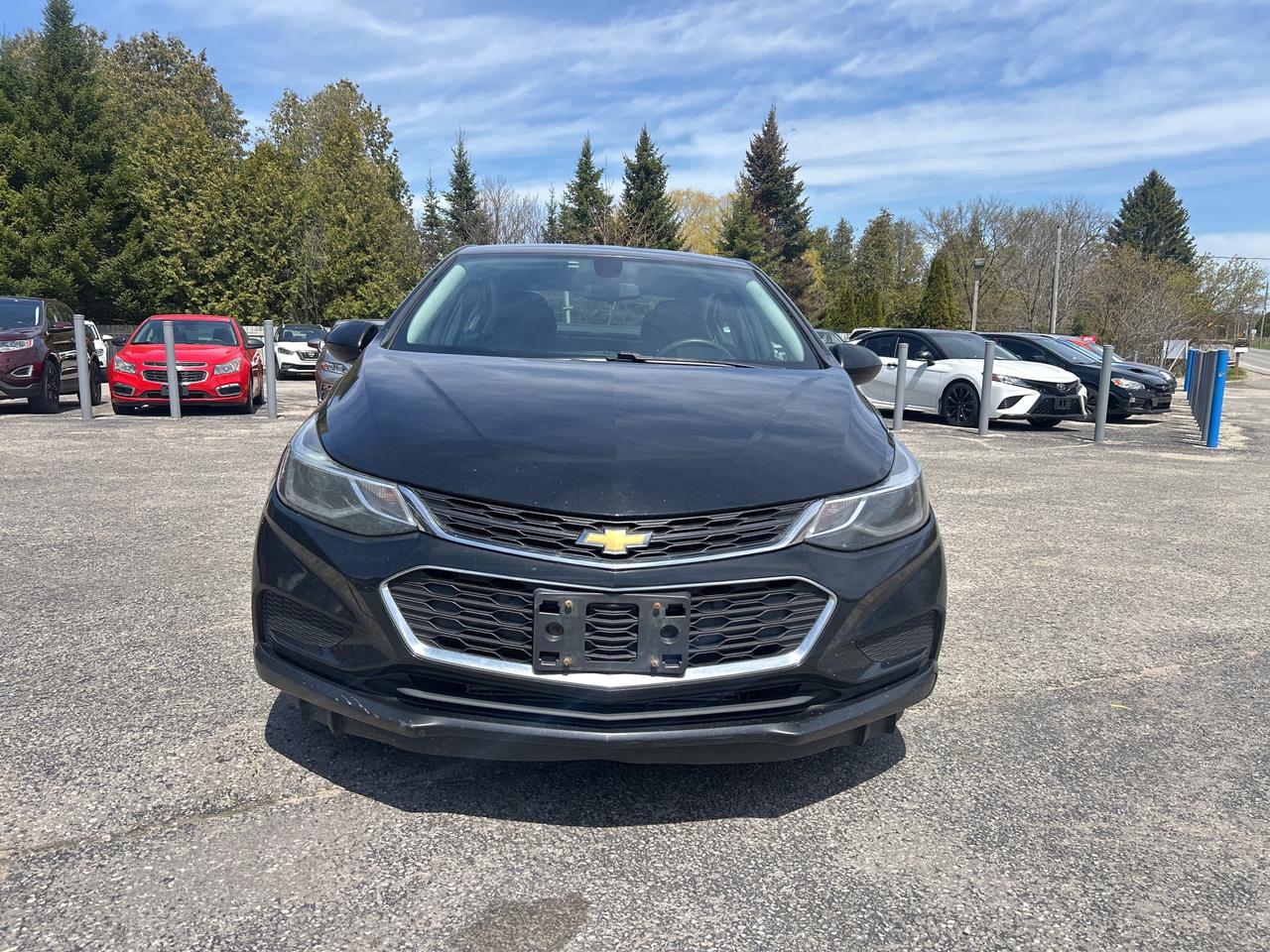 2017 Chevrolet Cruze LT, Bluetooth, Back Up Cam Photo
