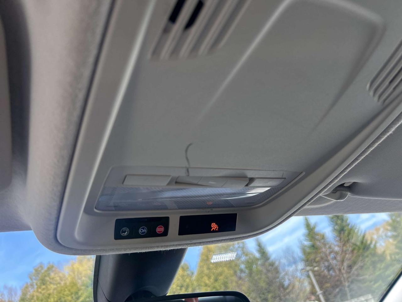 2017 Chevrolet Cruze LT, Bluetooth, Back Up Cam Photo