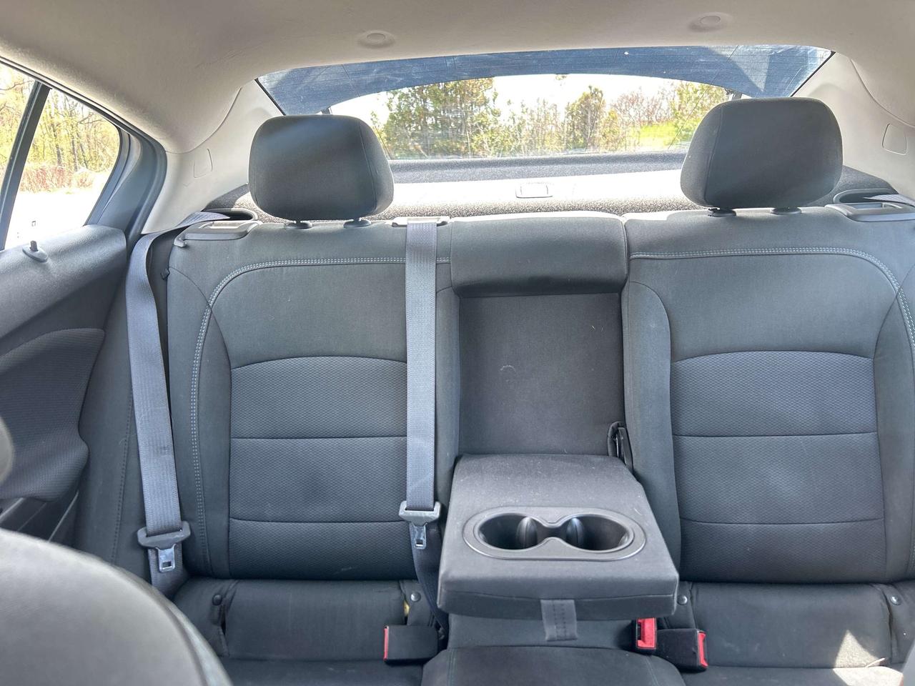 2017 Chevrolet Cruze LT, Bluetooth, Back Up Cam Photo