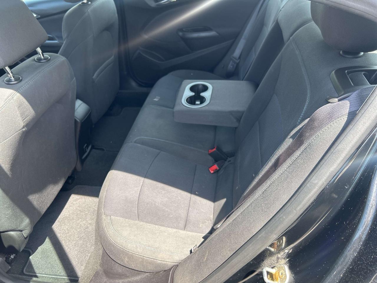 2017 Chevrolet Cruze LT, Bluetooth, Back Up Cam Photo