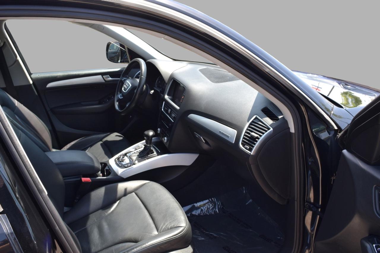 2016 Audi Q5 Technik AWD Navi Panoramic Sunroof Photo
