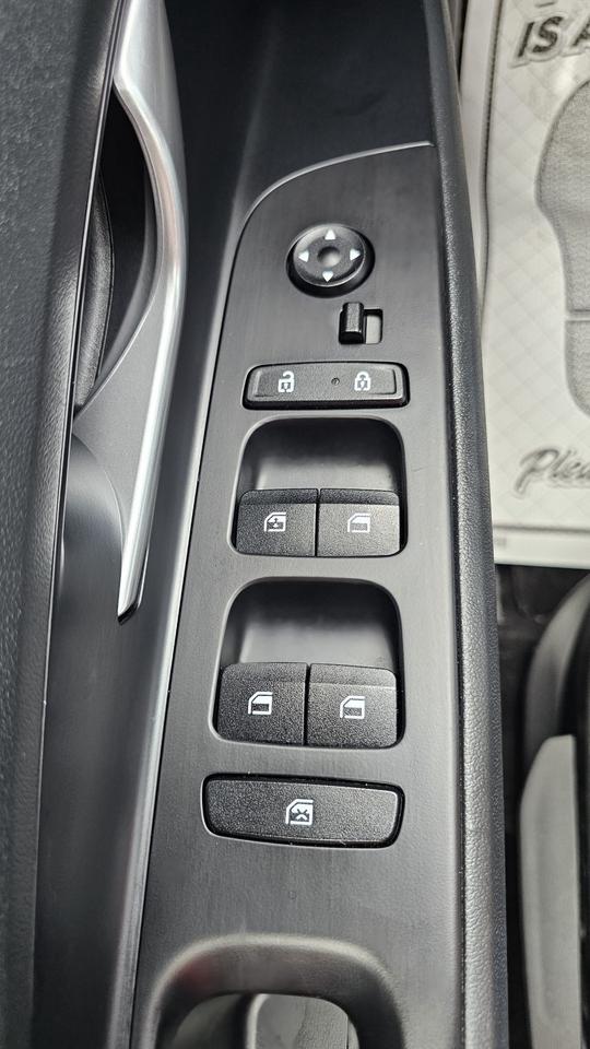 2021 Hyundai Elantra Preferred Photo