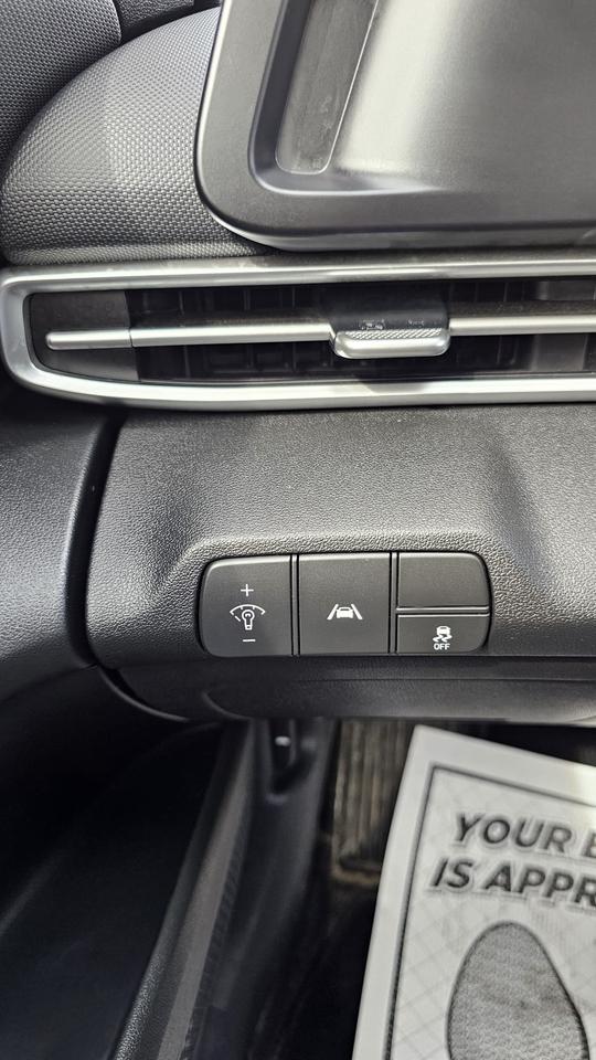 2021 Hyundai Elantra Preferred Photo