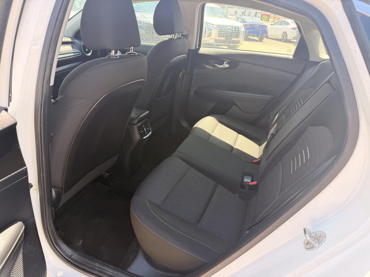 2019 Kia Forte EX   CAMERA   BLINDSPOT LANE ASSIST   HTD SEATS Photo