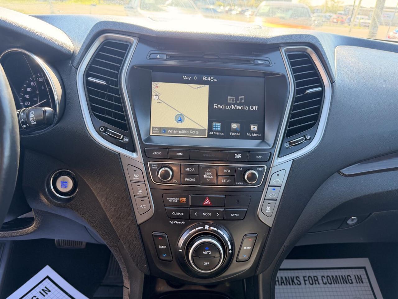 2017 Hyundai Santa Fe XL LIMITED AWD   NAV   LEATHER   PANOROOF   CAMERA Photo