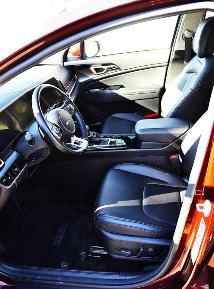 2023 Kia Sportage EX 4dr All-Wheel Drive Automatic Photo