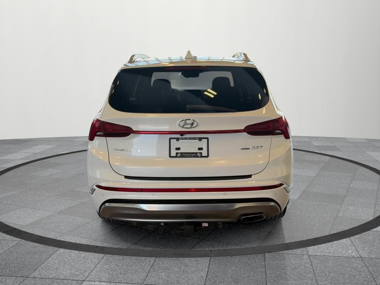 2022 Hyundai Santa Fe Ultimate Calligraphy 4dr All-Wheel Drive Photo4