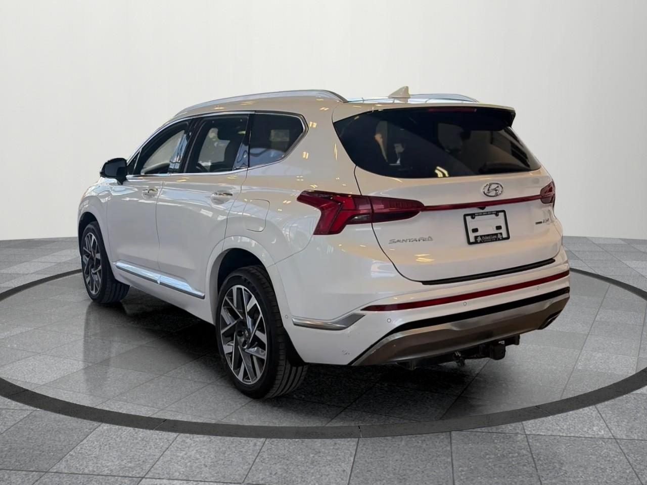 2022 Hyundai Santa Fe Ultimate Calligraphy 4dr All-Wheel Drive Photo3