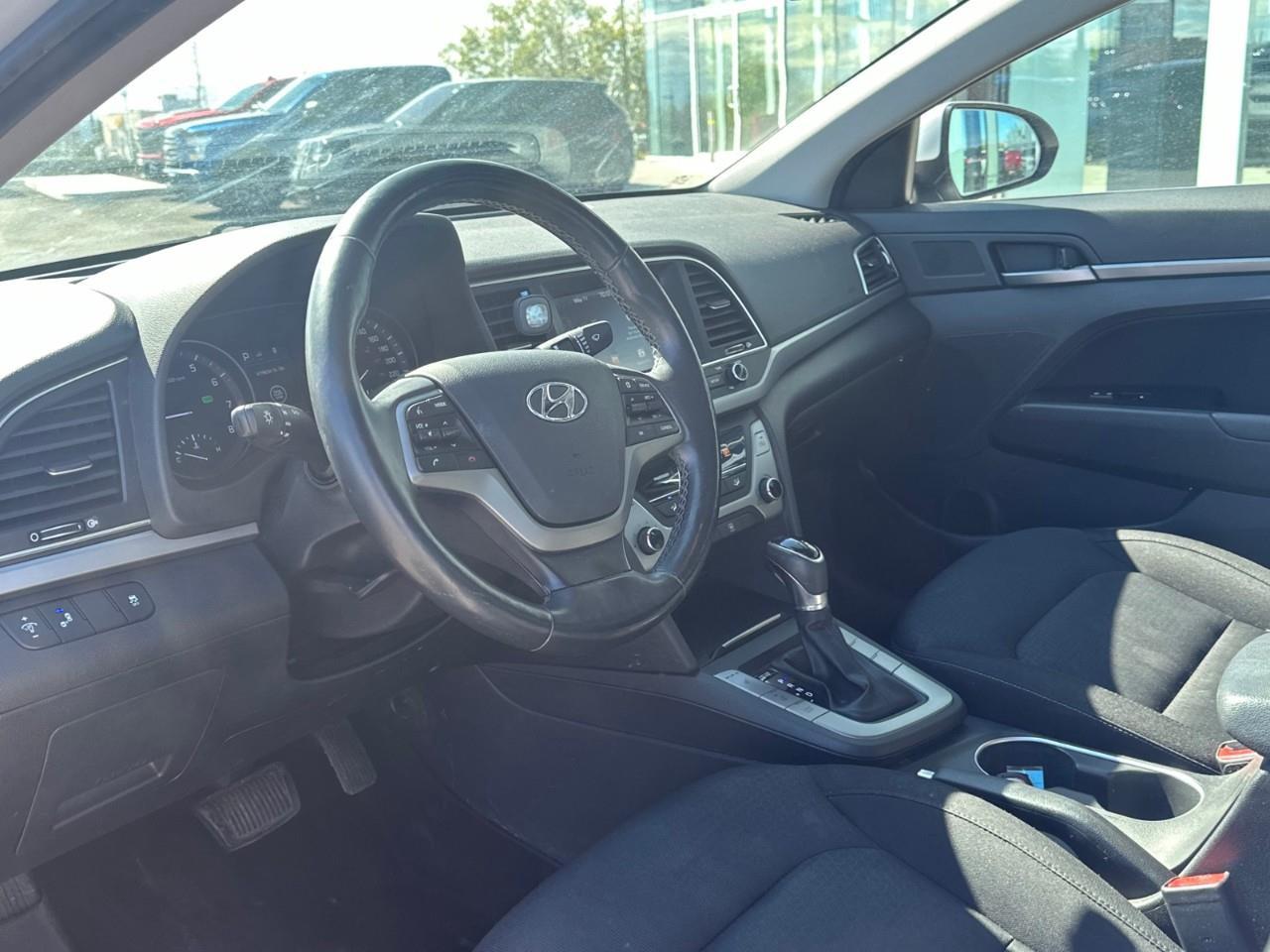 2018 Hyundai Elantra GL SE (A6) 4dr Sedan Photo
