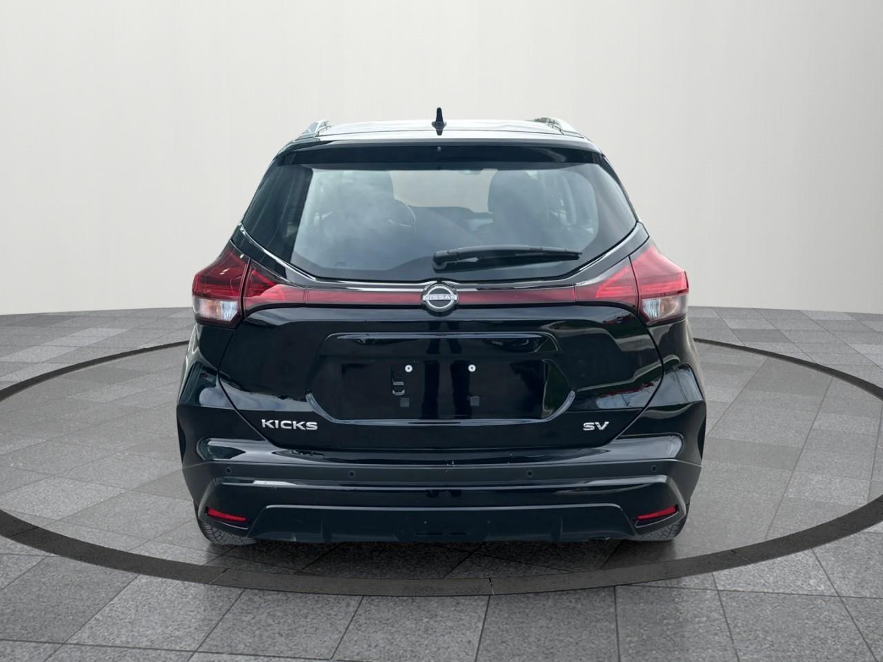 2024 Nissan Kicks SV 4dr Front-Wheel Drive Photo4