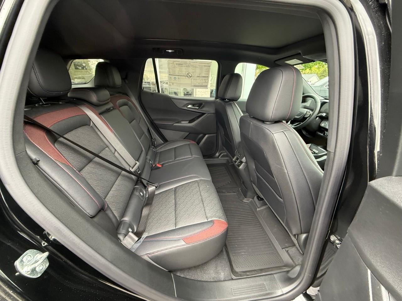2026 Chevrolet Equinox RS 4dr All-Wheel Drive Photo