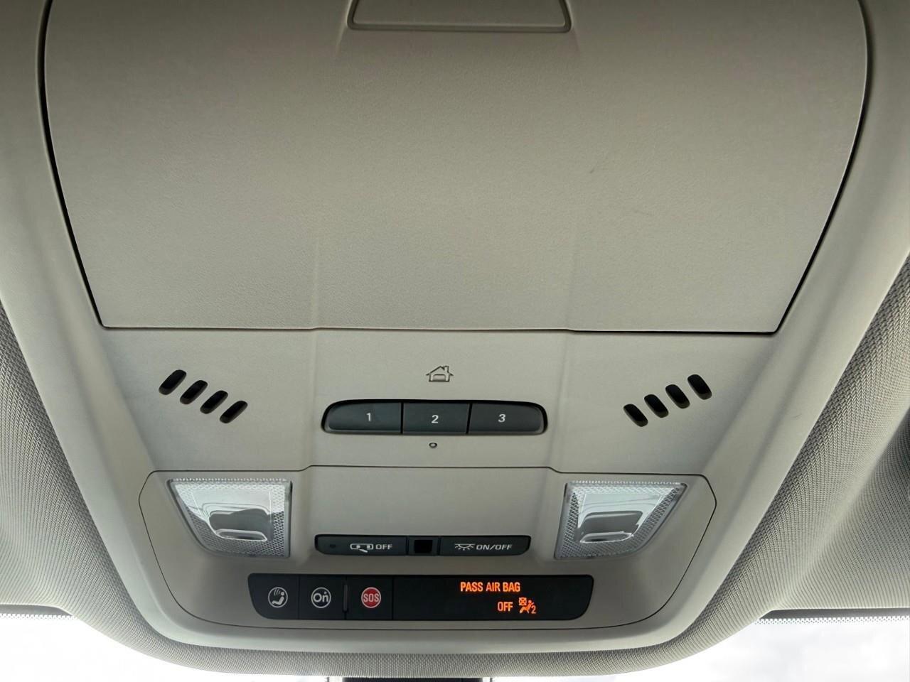 2021 Buick Enclave Essence ALL WEATHER MATS. 7 PASSENGER SEATING. TRA Photo