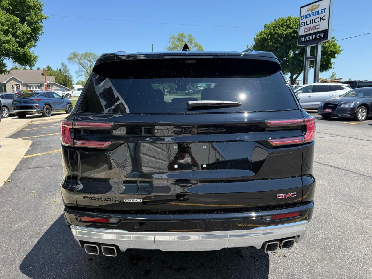 2026 GMC Acadia Denali 4dr All-Wheel Drive Photo