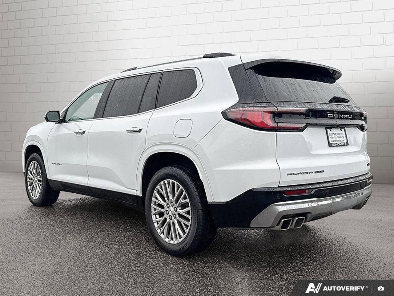 2024 GMC Acadia DenaliOne Owner   Remote Start   Heated Seats Photo2
