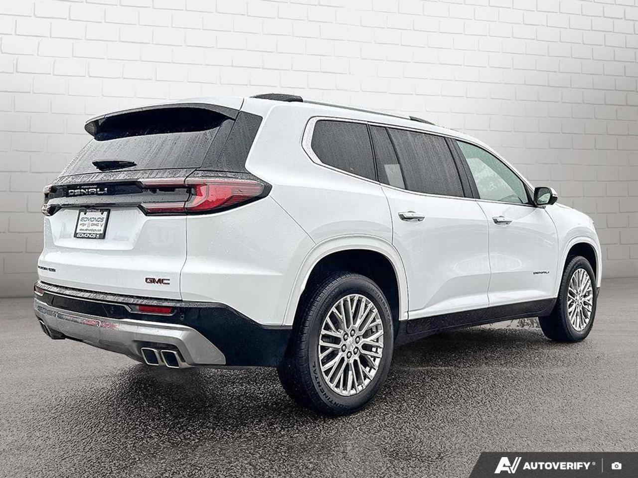 2024 GMC Acadia DenaliOne Owner   Remote Start   Heated Seats Photo4