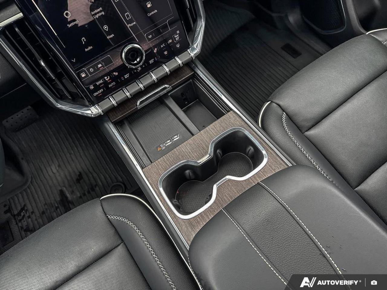 2024 GMC Acadia DenaliOne Owner   Remote Start   Heated Seats Photo