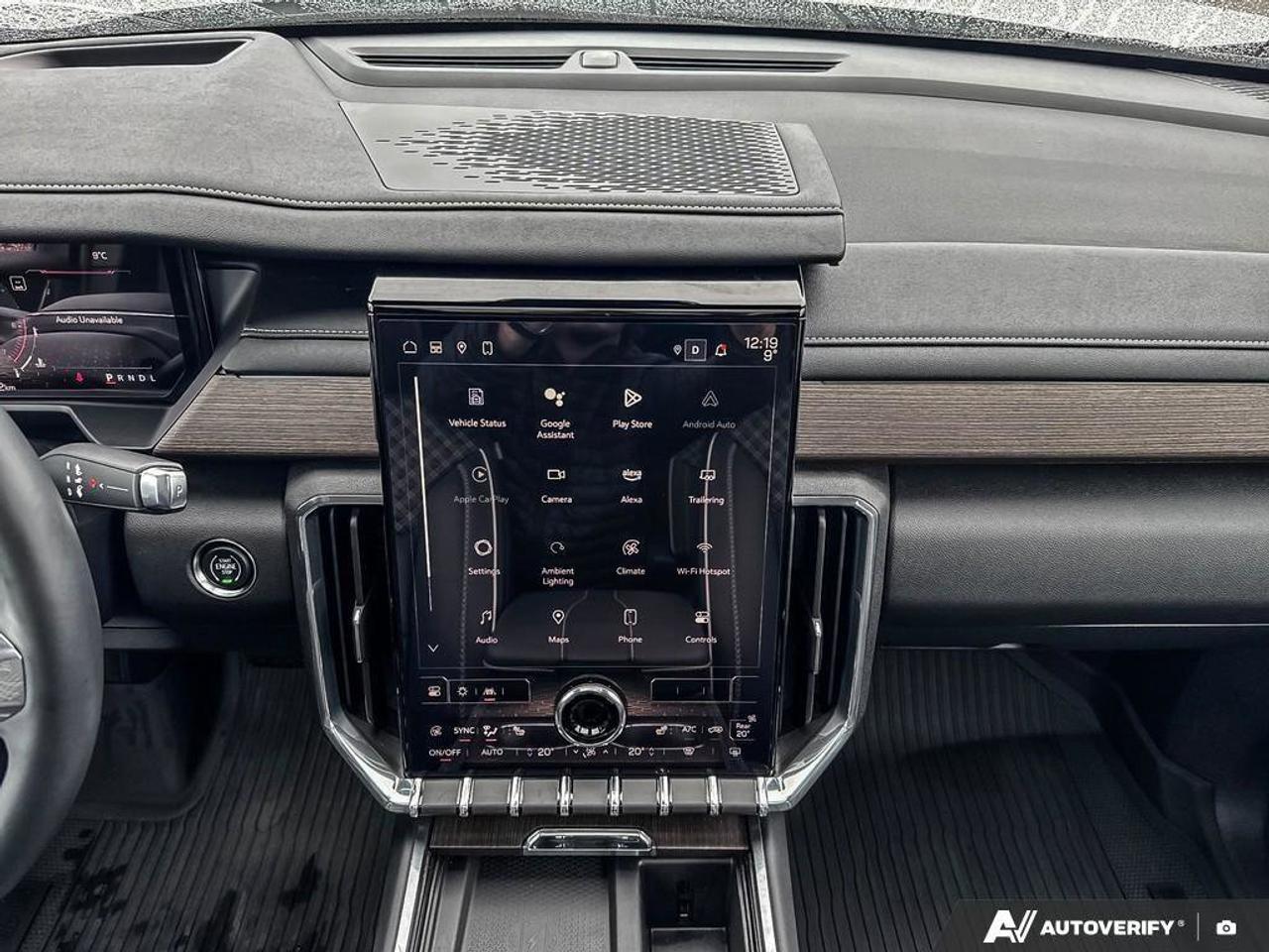 2024 GMC Acadia DenaliOne Owner   Remote Start   Heated Seats Photo