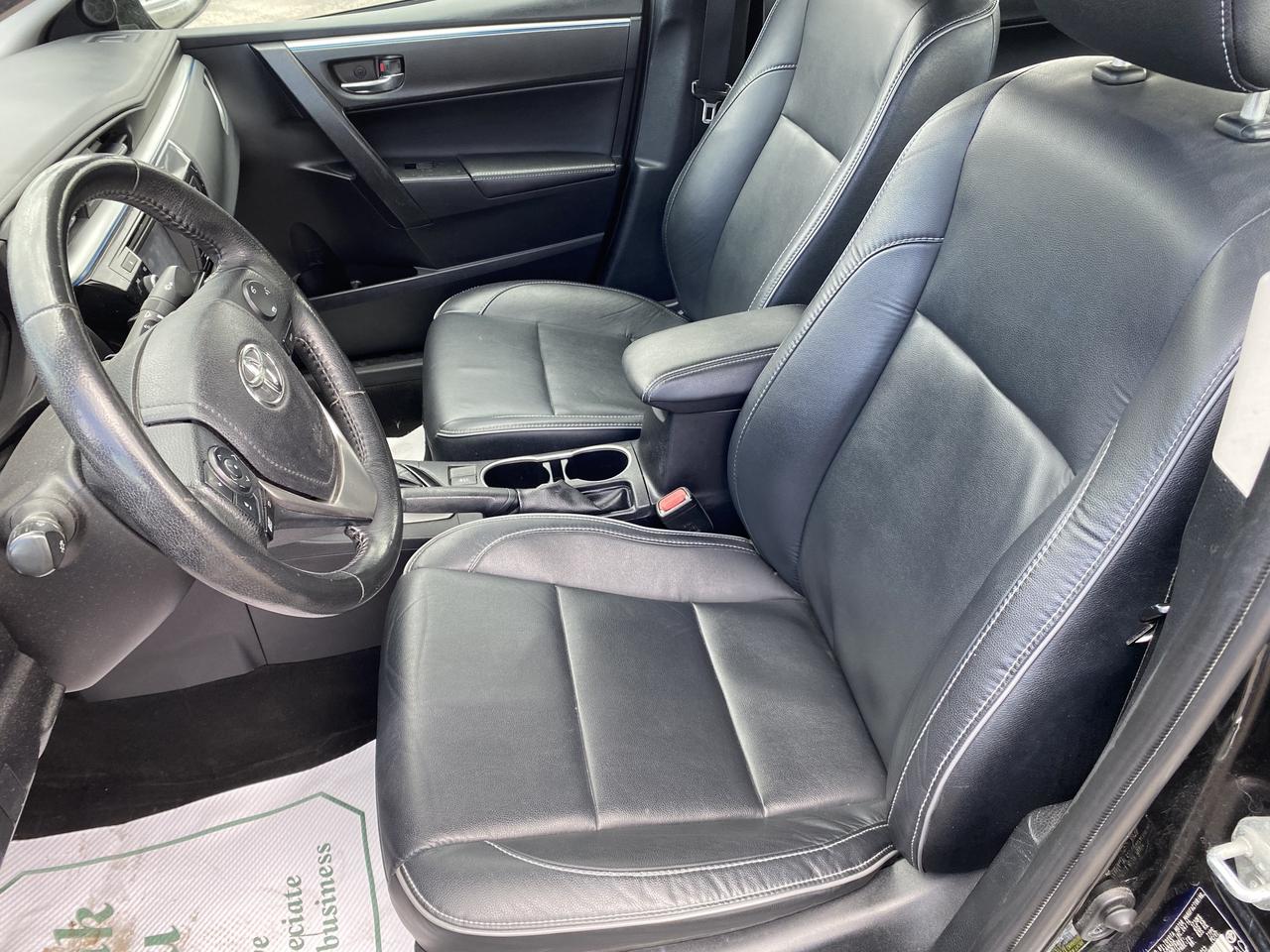 2014 Toyota Corolla 4dr Sdn CVT LE Photo