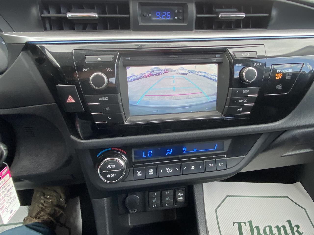 2014 Toyota Corolla 4dr Sdn CVT LE Photo