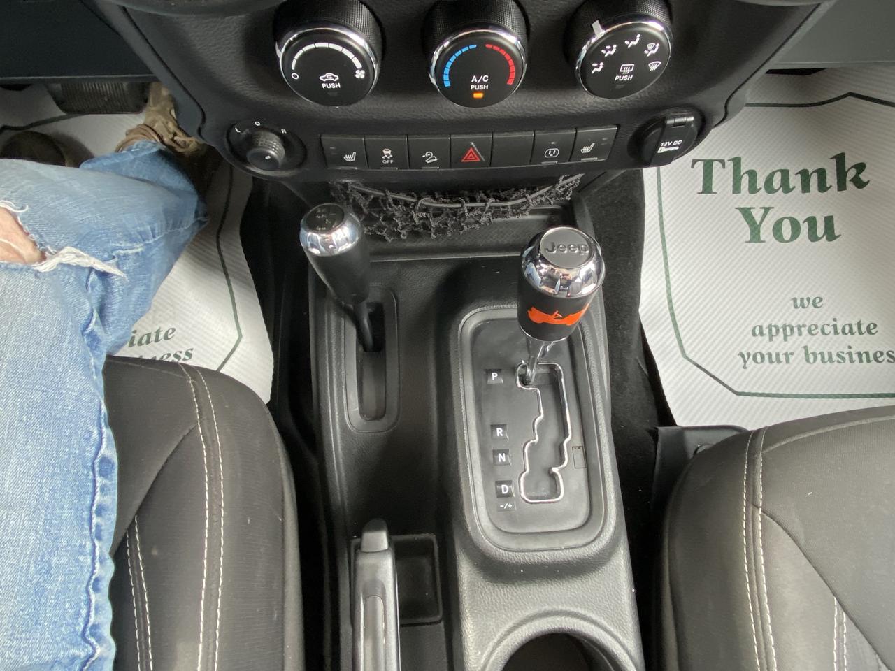 2017 Jeep WRANGLER UNLIMITED 4WD 4dr Sahara Photo