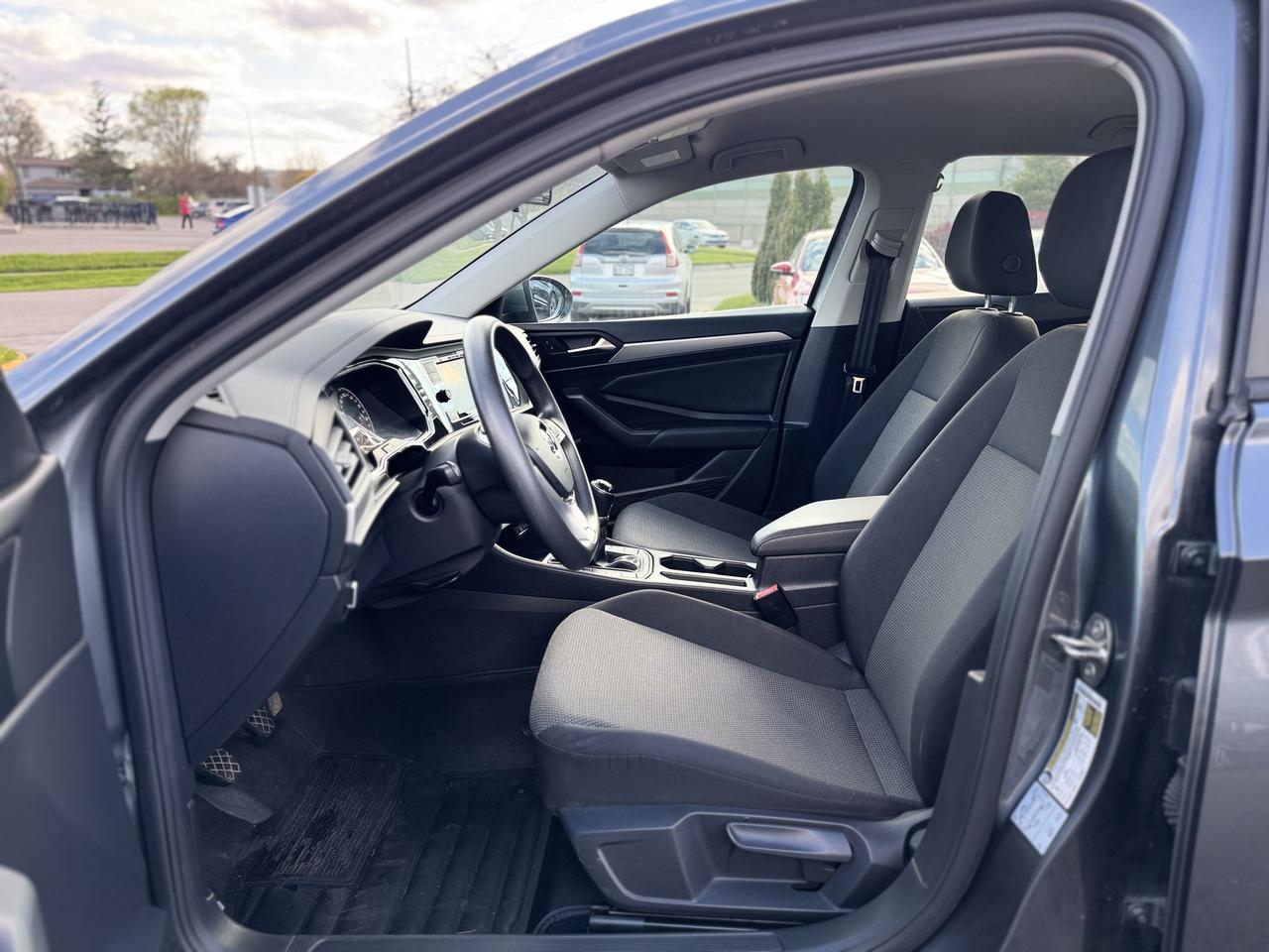 2021 Volkswagen Jetta Comfortline Manual Photo