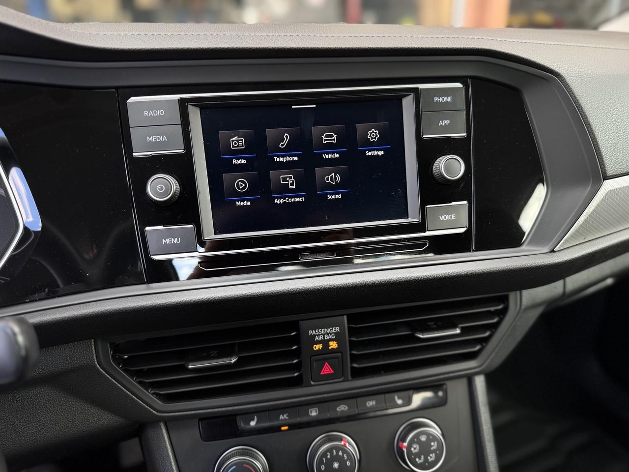 2021 Volkswagen Jetta Comfortline Manual Photo