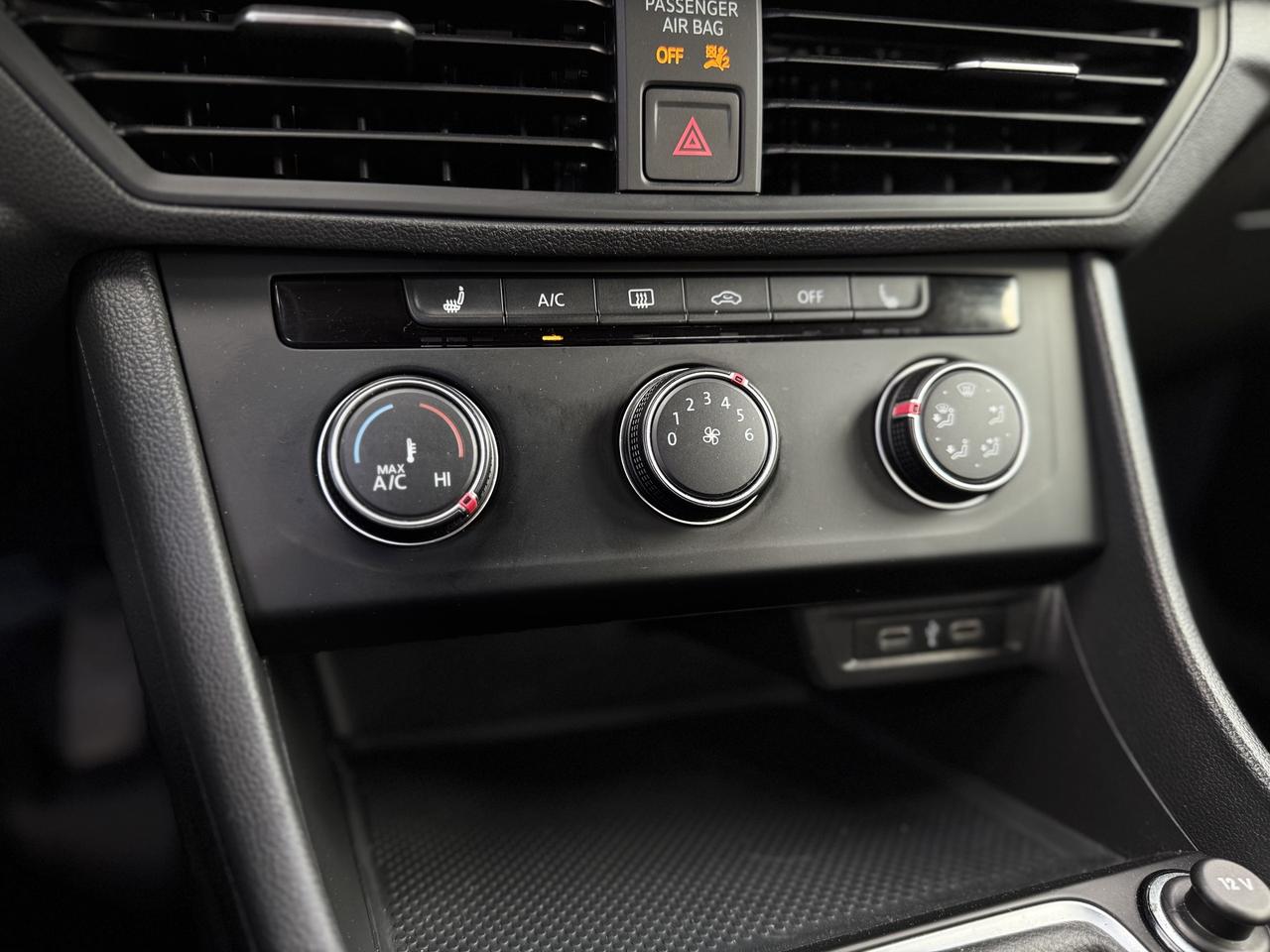 2021 Volkswagen Jetta Comfortline Manual Photo