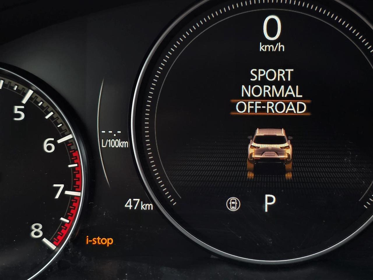 2025 Mazda CX-50 LOW LOW KM MERIDIAN EDITION Photo