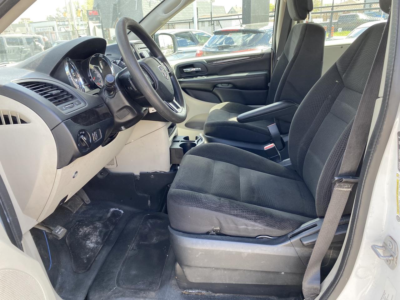 2018 Dodge Grand Caravan Canada Value Package 2WD Photo4