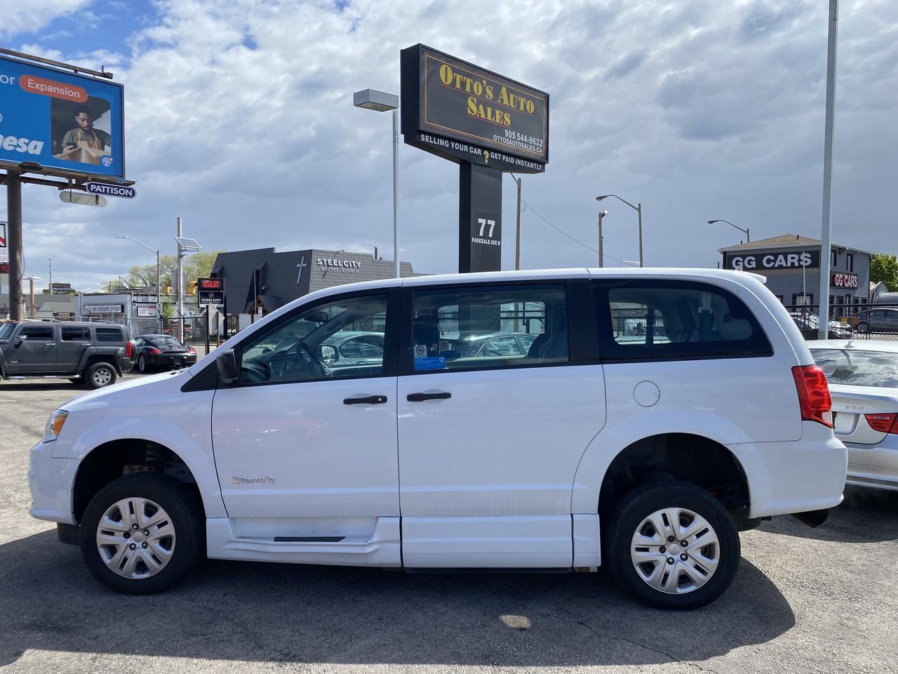 2018 Dodge Grand Caravan Canada Value Package 2WD Photo