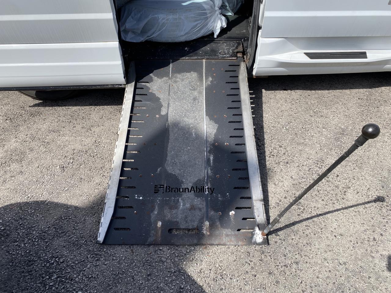 2018 Dodge Grand Caravan Canada Value Package 2WD Photo