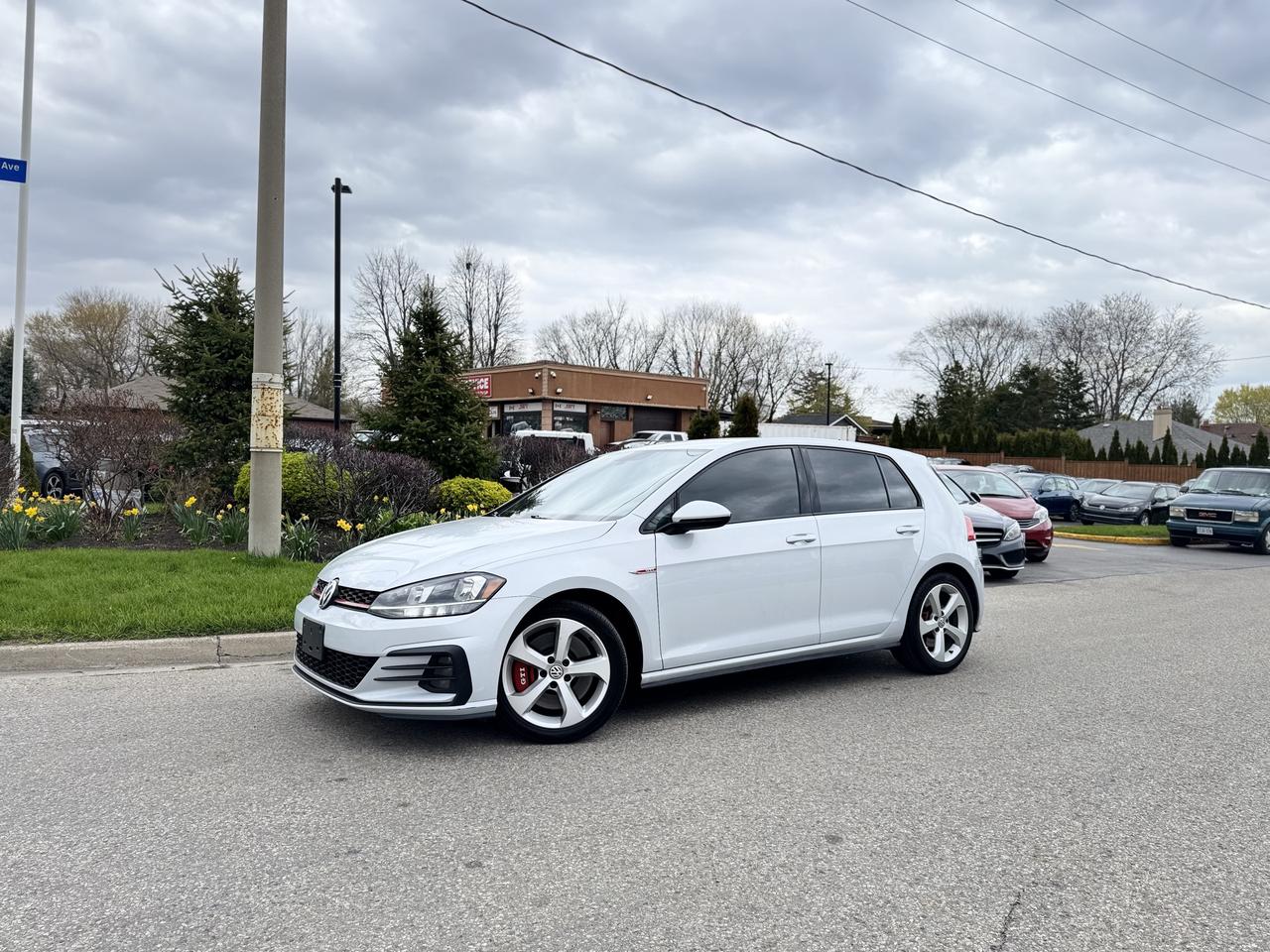 2019 Volkswagen Golf GTI Autobahn   0 Accidents ! Photo0