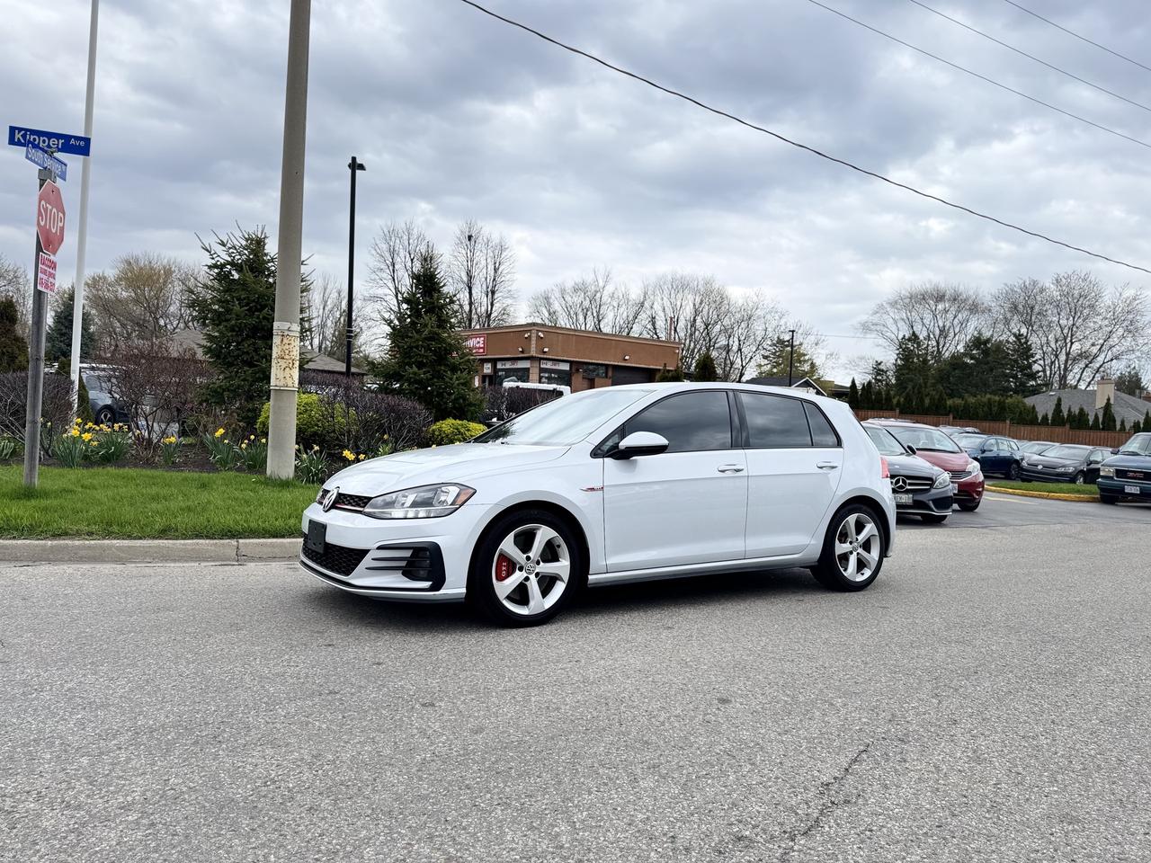 2019 Volkswagen Golf GTI Autobahn   0 Accidents ! Photo