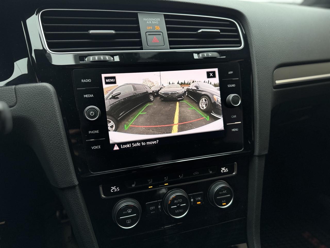 2019 Volkswagen Golf GTI Autobahn   0 Accidents ! Photo