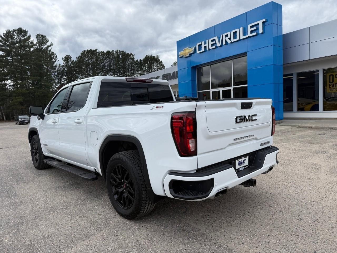 2024 GMC Sierra 1500 Elevation LEASE RETURN. RUNNING BOARDS. TONNEAU CO Photo3