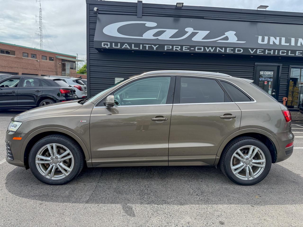 2016 Audi Q3 Technik/QUATTRO/BSM/NAVI/PANO/NO ACCIDENTS/CAMERA Photo