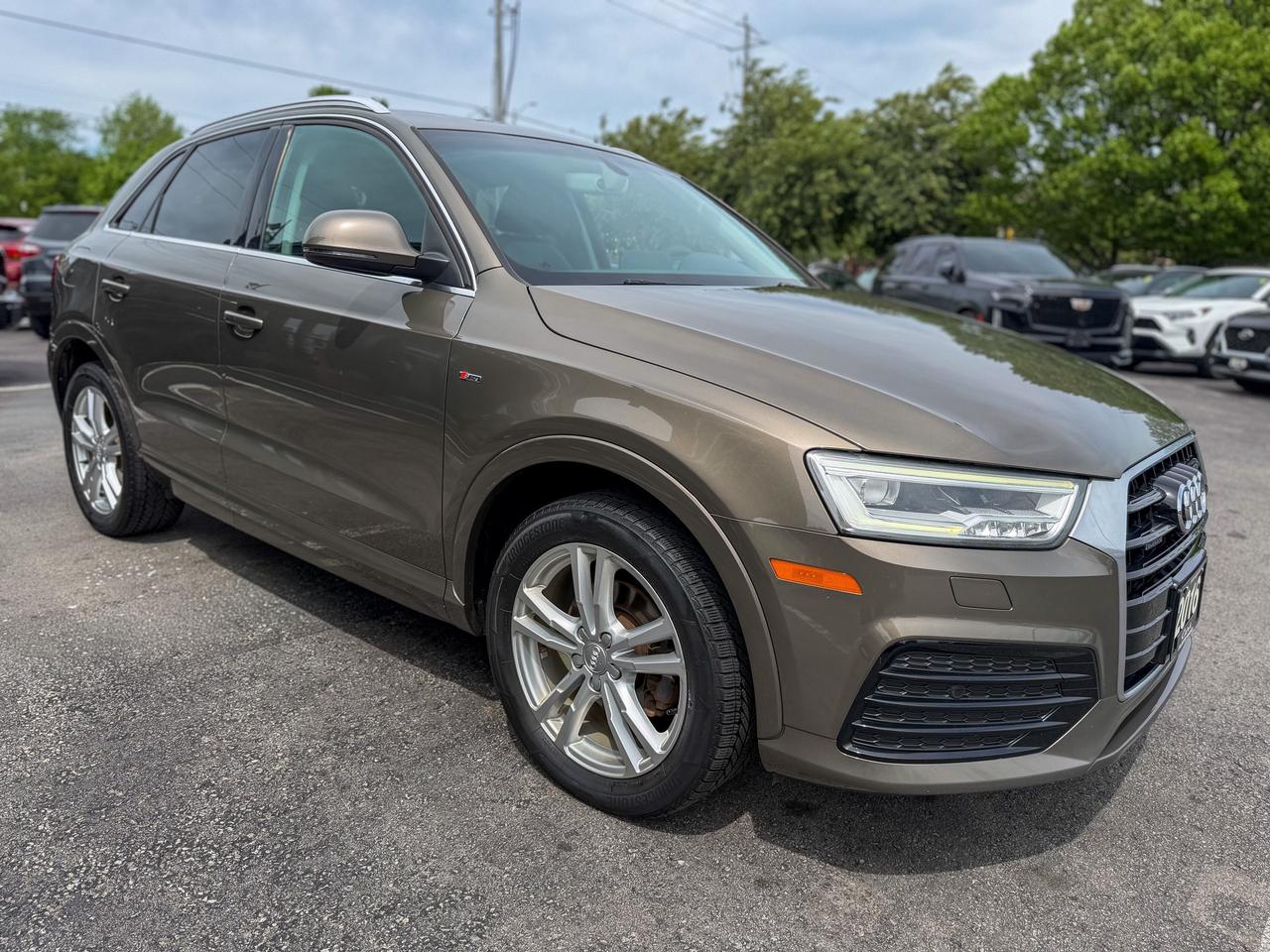 2016 Audi Q3 Technik/QUATTRO/BSM/NAVI/PANO/NO ACCIDENTS/CAMERA Photo