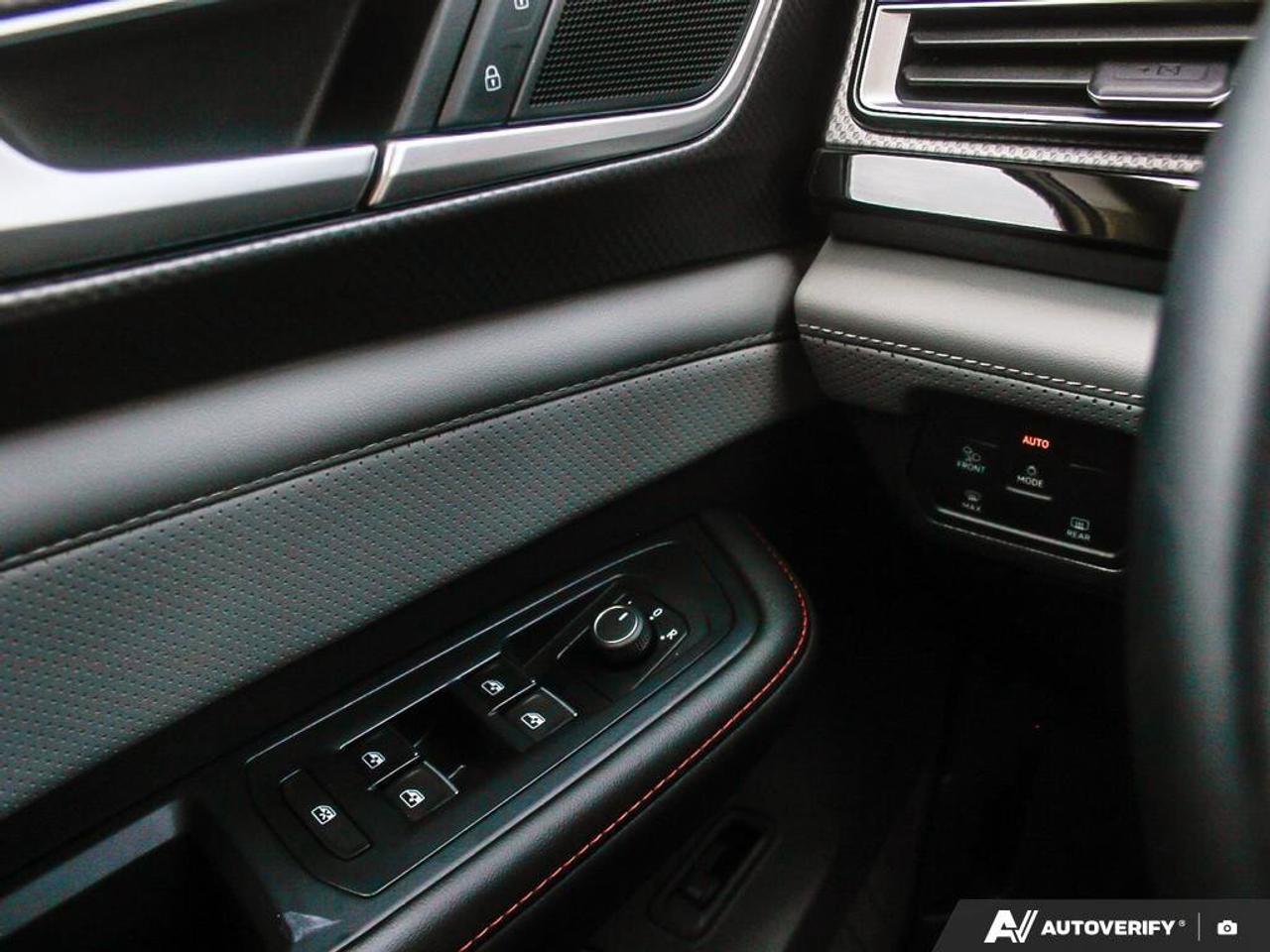 2025 Volkswagen Atlas  Photo