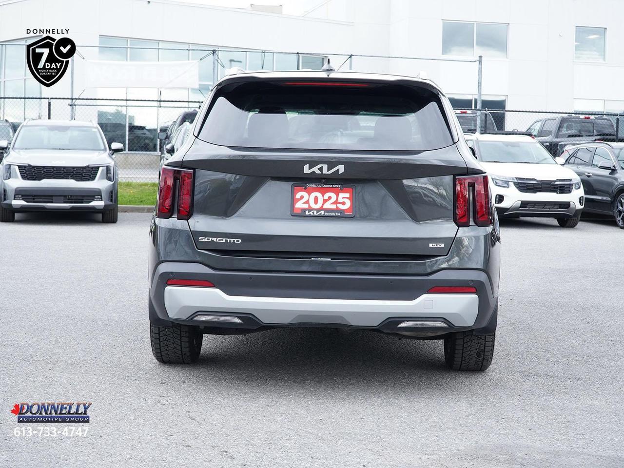 2025 Kia Sorento Hybrid  Photo3