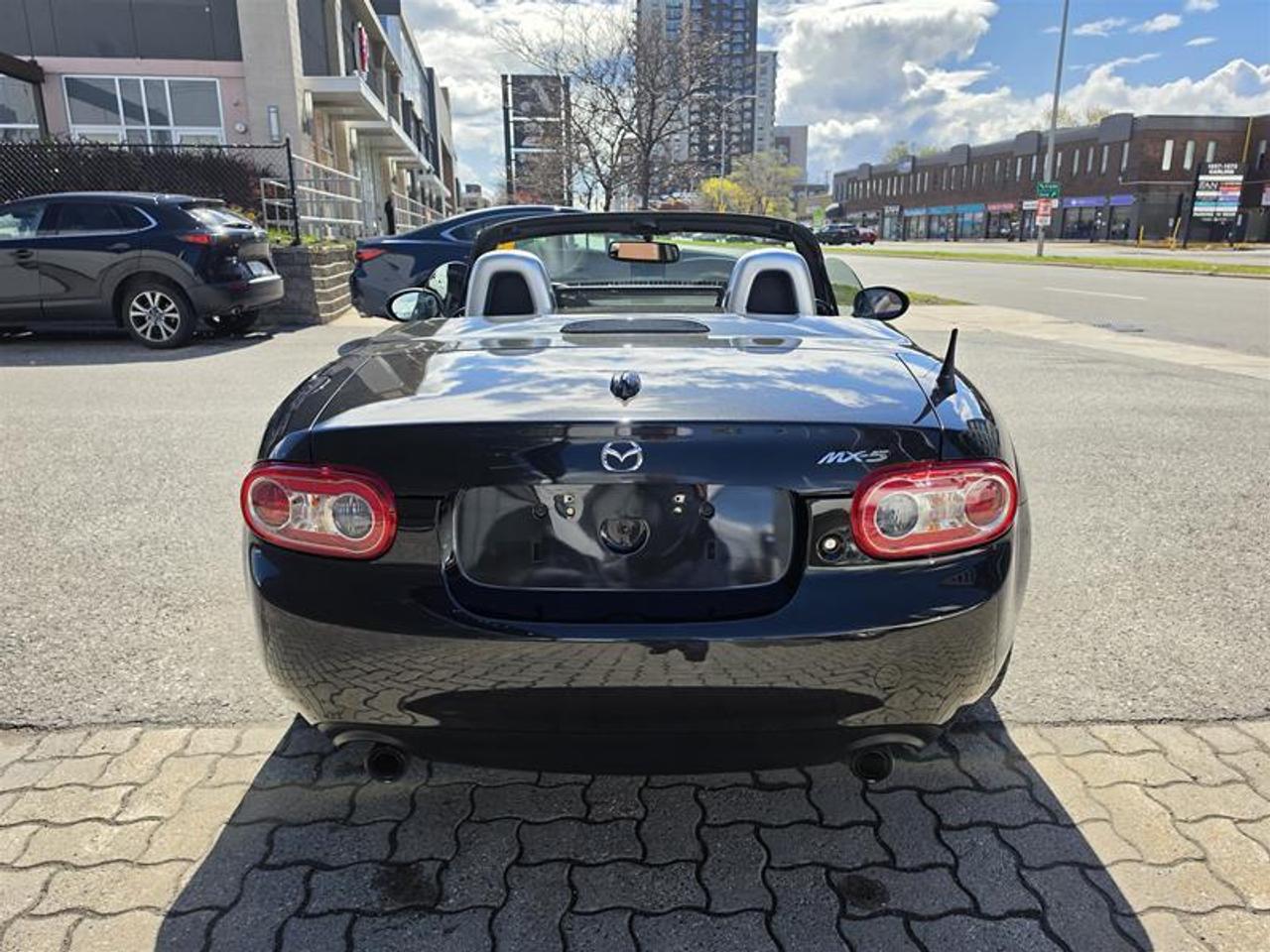 2013 Mazda MX-5 2dr Conv Auto GT Photo