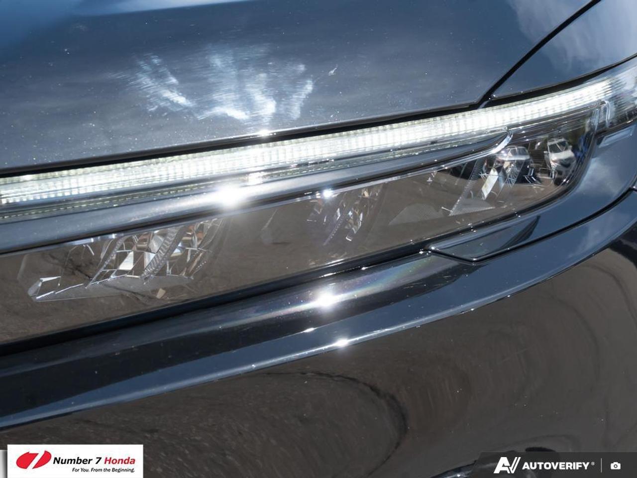 2025 Honda CR-V Hybrid Touring *EXTENDED FACTORY WARRANTY* Photo