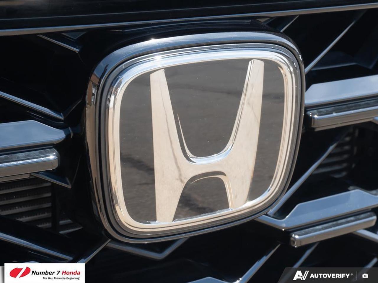 2025 Honda CR-V Hybrid Touring *EXTENDED FACTORY WARRANTY* Photo