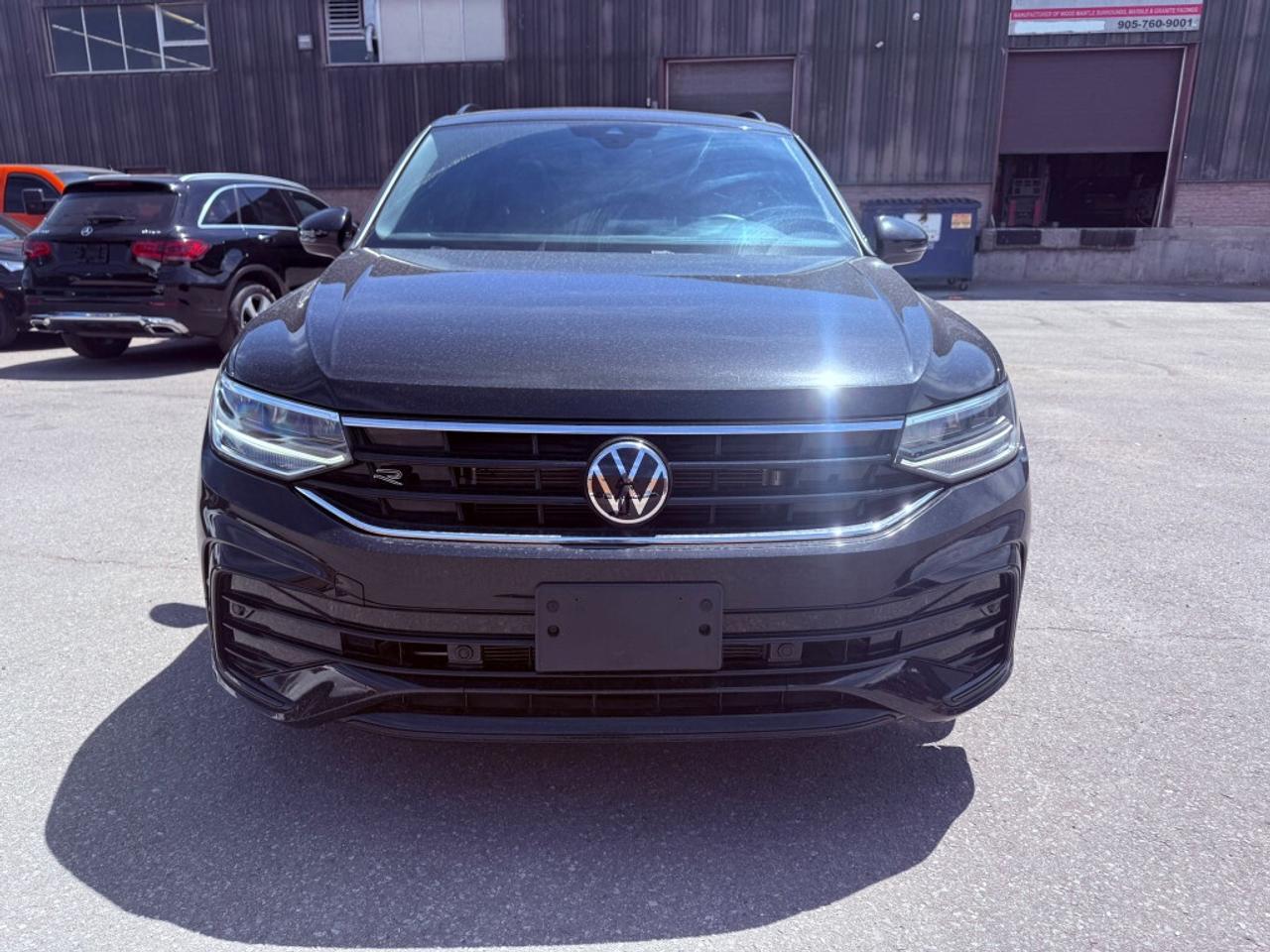 2023 Volkswagen Tiguan R-Line Black 4MOTION   One Owner   Pano Roof   Hea Photo2