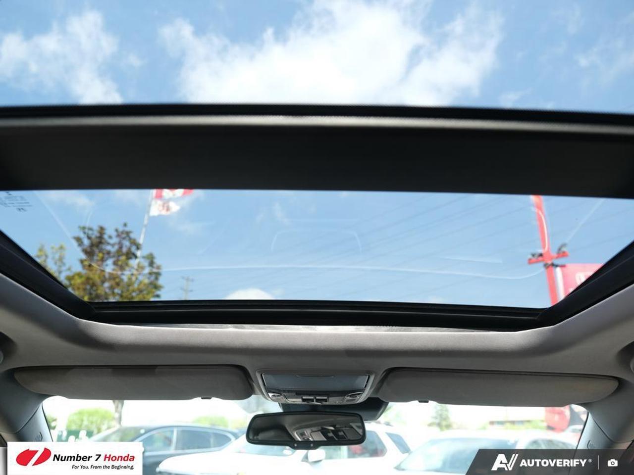 2022 Honda CR-V Touring *EXTENDED FACTORY WARRANTY*NO REPORTED ACC Photo
