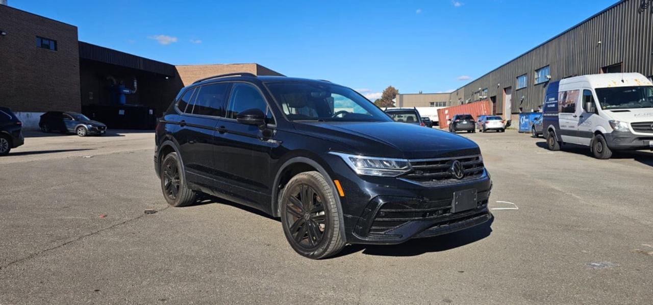 2022 Volkswagen Tiguan One Owner R-Line Black   4MOTION   Pano Roof   Hea Photo3