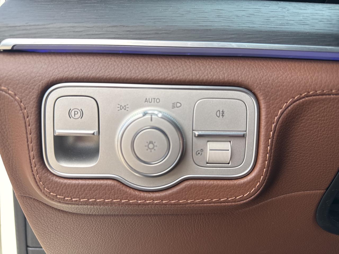 2025 Mercedes-Benz GLE 4MATIC® Photo